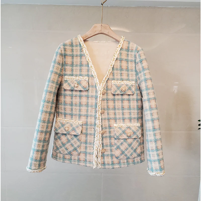 V-Neck Plaid Tweed Jackets Gold Line Buttons Wool Coats Autumn Winter Outwear Vintage Korea Elegant Long Sleeve Office Lady B591
V-Neck Plaid Tweed Jackets Gold Line Buttons Wool Coats Autumn Winter Outwear Vintage Korea Elegant Long Sleeve Office Lady B591