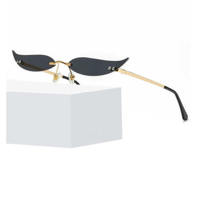 Glasses 2021 sunglasses glasses male glasses female new style fun personality frameless trend shopping sunglasses
Glasses 2021 sunglasses glasses male glasses female new style fun personality frameless trend shopping sunglasses