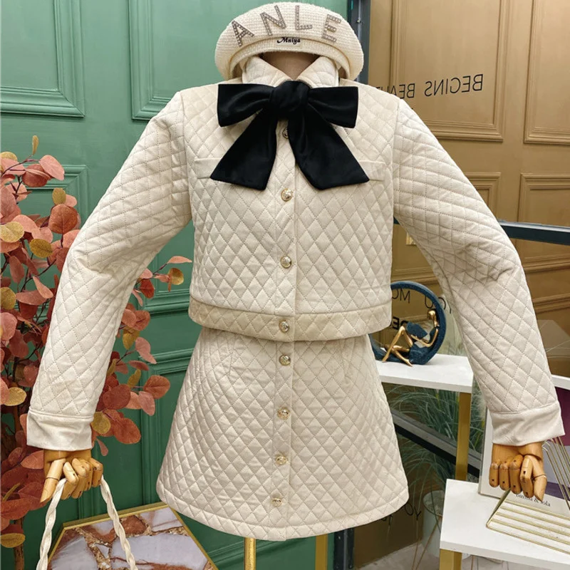 Fall Winter Thick Warm Vintage Two Piece Set Women Bow Short Jacket Coat + Bodycon Skirt Suits Female 2 Piece Set Ensemble Femme
Fall Winter Thick Warm Vintage Two Piece Set Women Bow Short Jacket Coat + Bodycon Skirt Suits Female 2 Piece Set Ensemble Femme