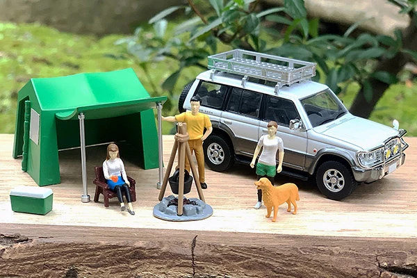 1:64 Alloy Die-casting Car Camping Set Scene Layout Collection Decoration Diorama Model Miniature Toys
1:64 Alloy Die-casting Car Camping Set Scene Layout Collection Decoration Diorama Model Miniature Toys