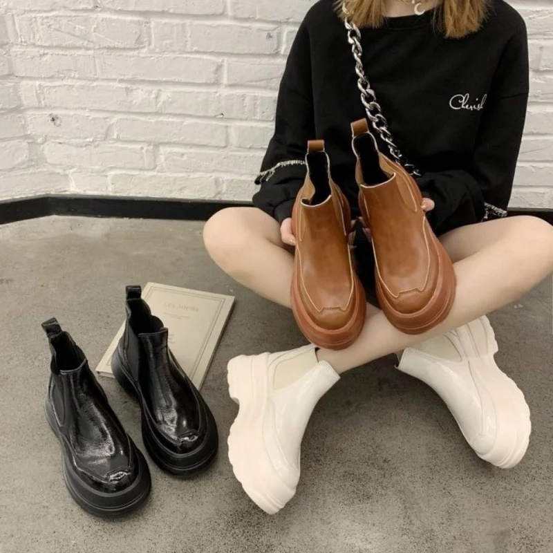 Women's Boots Autumn Booties Woman 2021 Low Heel Shoes Round Toe Mid Calf Ladies Summer Rubber Mid-Calf botas de mujer
Women's Boots Autumn Booties Woman 2021 Low Heel Shoes Round Toe Mid Calf Ladies Summer Rubber Mid-Calf botas de mujer
