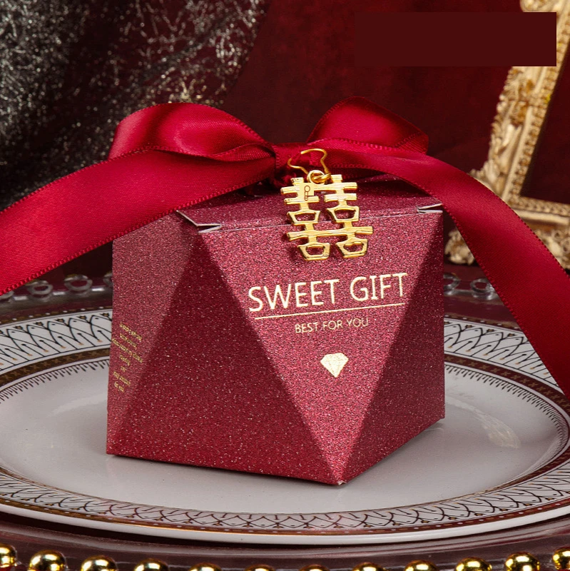 Creative Fashion Red Wedding Candy Box Korean Romantic Wedding Candy Bag European Wedding Candy Gift Box
Creative Fashion Red Wedding Candy Box Korean Romantic Wedding Candy Bag European Wedding Candy Gift Box