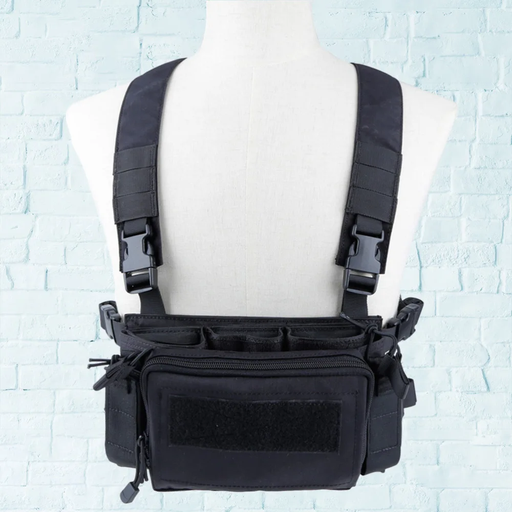 Breathable Chest Vest Rig Multipurpose Molle Vest with Multi-Pockets Bag Airsoft Fighting Load Carrier Vest for CS Game Paintbal 
Breathable Chest Vest Rig Multipurpose Molle Vest with Multi-Pockets Bag Airsoft Fighting Load Carrier Vest for CS Game Paintbal