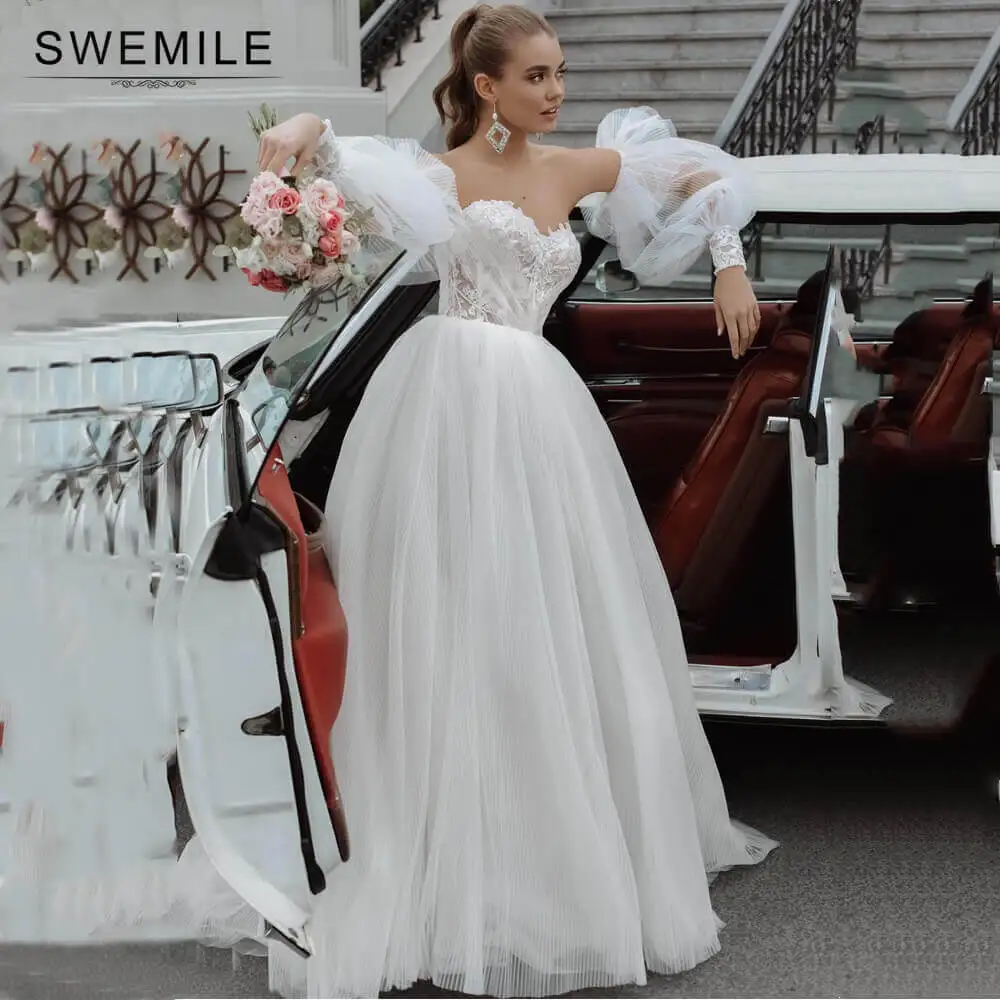 SWEMILE Sweetheart Lace Wedding Dresses Puff Sleeve Appliques Backless Vintage Beach Wedding Gowns Bridal Dresses Romantic Tulle
SWEMILE Sweetheart Lace Wedding Dresses Puff Sleeve Appliques Backless Vintage Beach Wedding Gowns Bridal Dresses Romantic Tulle