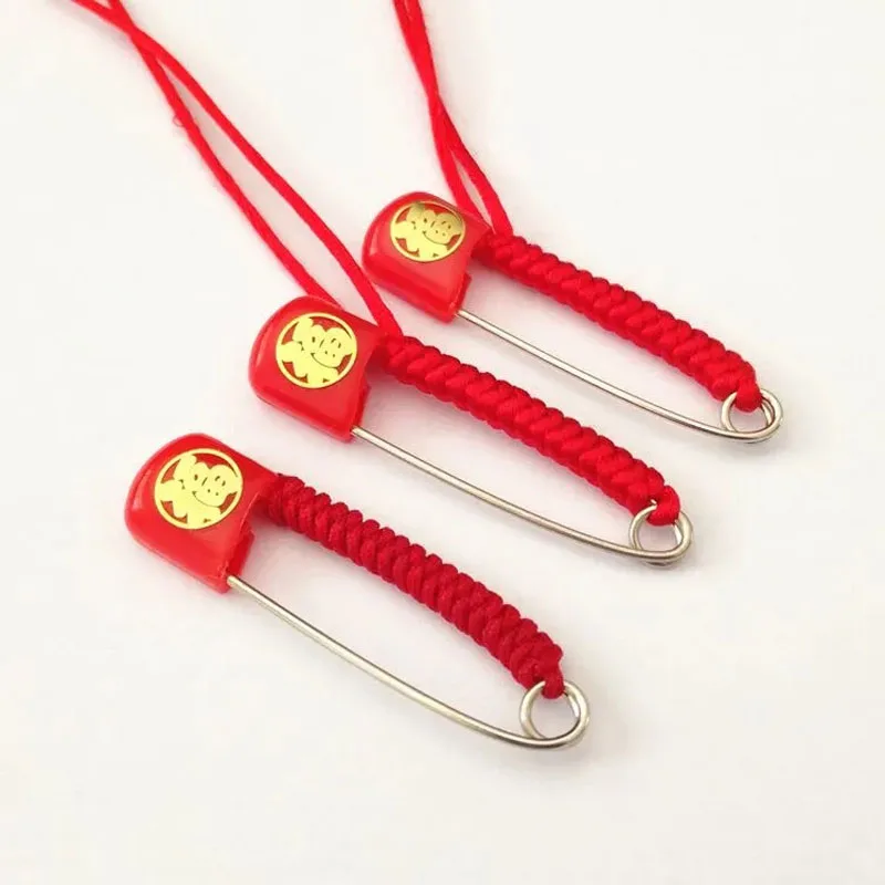 

8 Pieces/Lot Hand Made Red Rope Knot Safety Pin 4cm/5.5cm Infants Brooches Chinese Style Stainless Steel Apparel Accessories