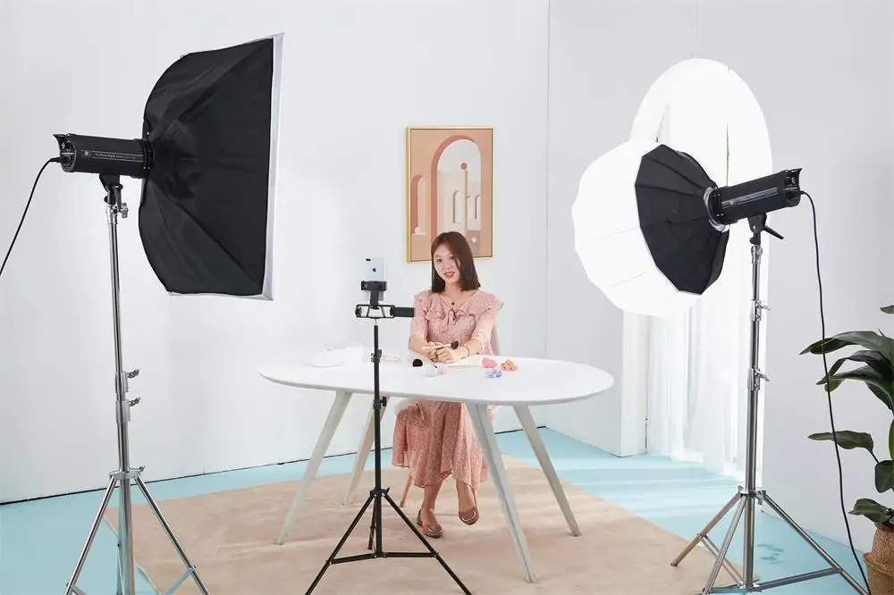 200W Led Studio Video Light Yidoblo LED-V200 Live Stream Lamp Shoot Lamp Daylight 5500K Spotlight DMX Remote Control LED Light
200W Led Studio Video Light Yidoblo LED-V200 Live Stream Lamp Shoot Lamp Daylight 5500K Spotlight DMX Remote Control LED Light