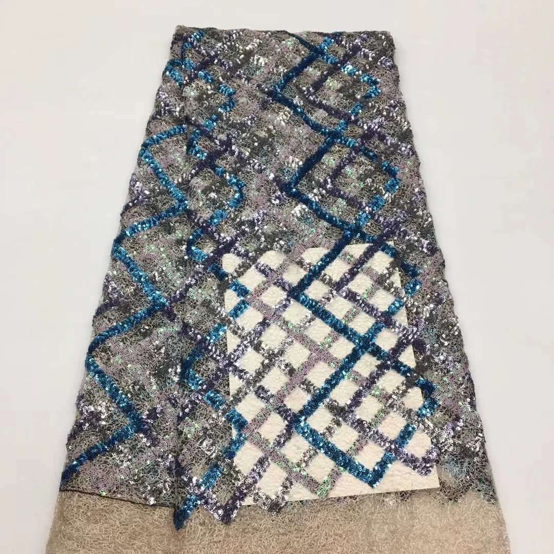 Popular design 5yards embroidered net tulle lace fabric beautiful sequins mesh lace for wedding or party dress XIONGX7131
Popular design 5yards embroidered net tulle lace fabric beautiful sequins mesh lace for wedding or party dress XIONGX7131