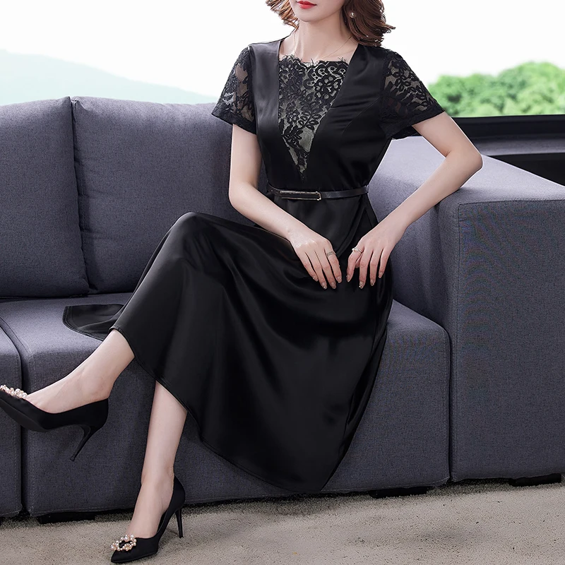 2021 Women Black Satin Patchwork Lace Sexy Midi Dress Summer Vintage M-3XL Plus Size Solid Dress Elegant Slim Party Vestidos
2021 Women Black Satin Patchwork Lace Sexy Midi Dress Summer Vintage M-3XL Plus Size Solid Dress Elegant Slim Party Vestidos