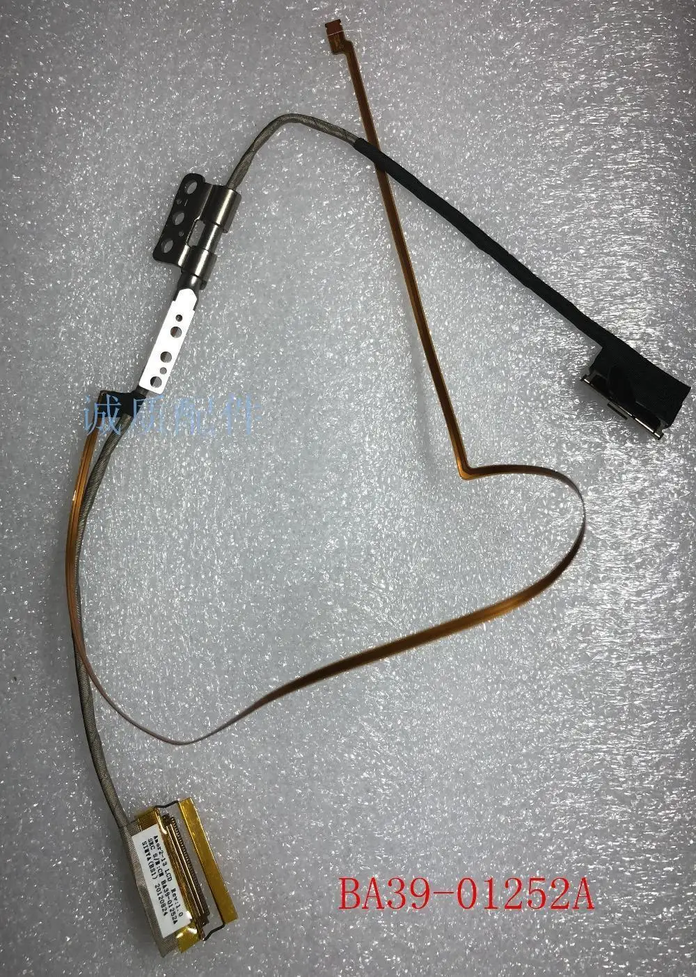 Новый оригинальный светодиодный кабель lvds ДЛЯ samsung np 900X, np900X, NP900X3C, 900X3D, BA39-01252A, 01252B 
Новый оригинальный светодиодный кабель lvds ДЛЯ samsung np 900X, np900X, NP900X3C, 900X3D, BA39-01252A, 01252B