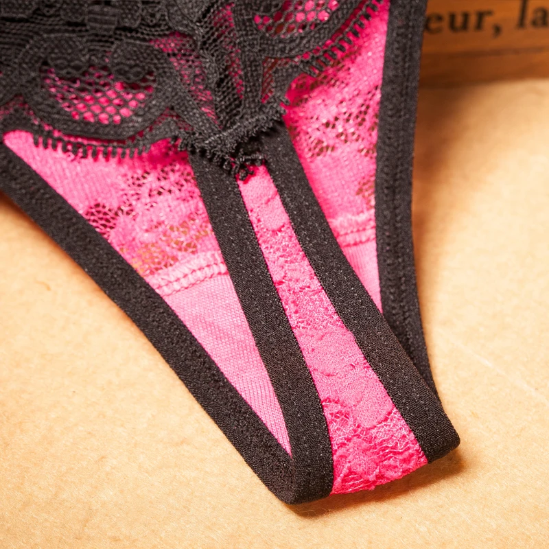 Sexy Thong Women Lace Seamless T Pants Transparent Low-Rise Diamond Pendant Underpants Temptation Buttocks Briefs Lingerie
Sexy Thong Women Lace Seamless T Pants Transparent Low-Rise Diamond Pendant Underpants Temptation Buttocks Briefs Lingerie