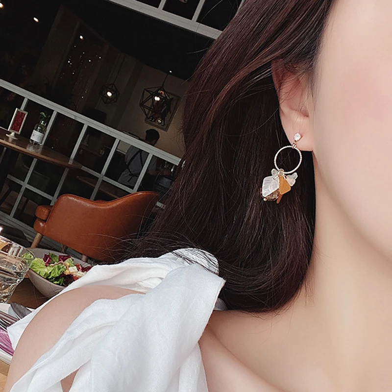 2020 Multilayer Flower Crystal Pendant Earrings For Women Girl Cute Handmade Fashion Jewelry Trendy Female Brincos Earring
2020 Multilayer Flower Crystal Pendant Earrings For Women Girl Cute Handmade Fashion Jewelry Trendy Female Brincos Earring