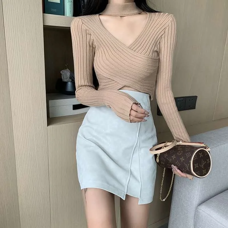 Sexy Halter V-neck Cross Knit Sweater Slim Short Pullover Bodycon Tops New Autumn Fashion Elegant Knitted Sweaters Women
Sexy Halter V-neck Cross Knit Sweater Slim Short Pullover Bodycon Tops New Autumn Fashion Elegant Knitted Sweaters Women