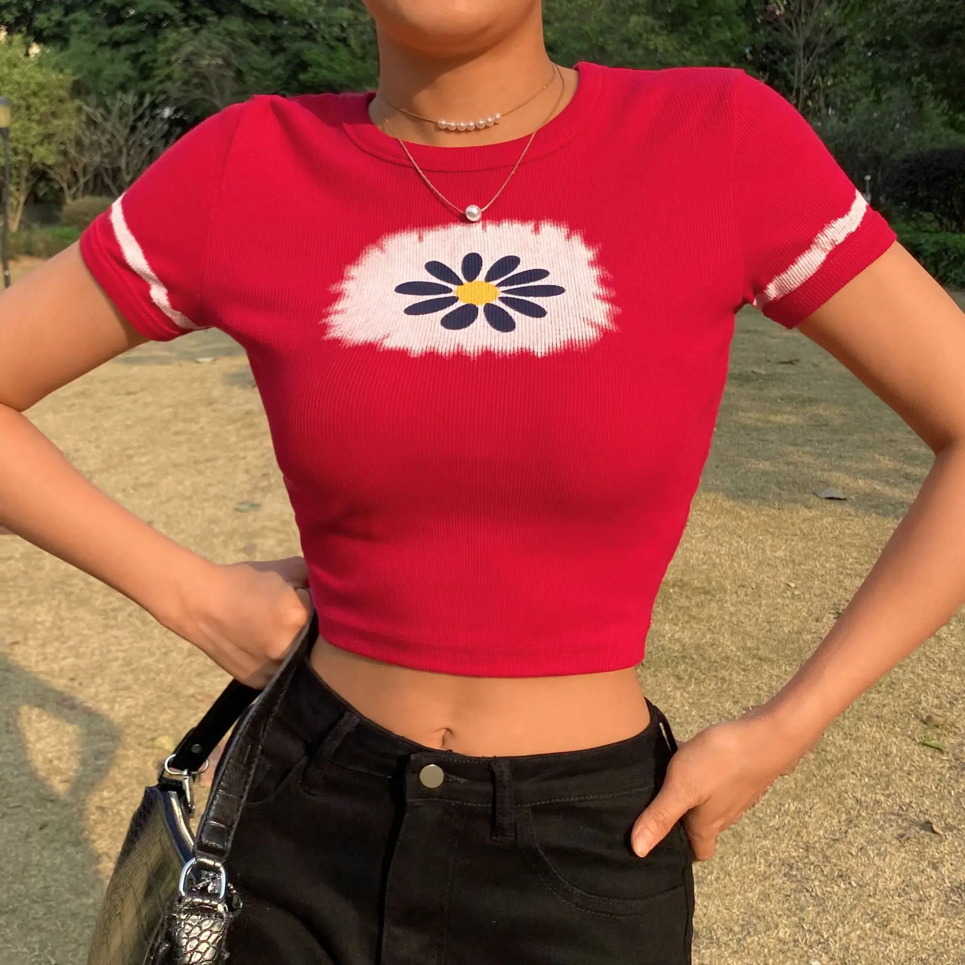 Printed Crop Top Knitted T Shirt Harajuku Tee Top Short Sleeve Tshirt O Neck Pullovers Women Casual Cute Top 90S
Printed Crop Top Knitted T Shirt Harajuku Tee Top Short Sleeve Tshirt O Neck Pullovers Women Casual Cute Top 90S