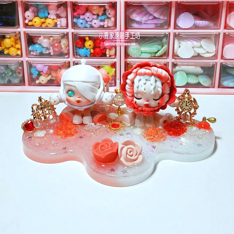 Skull Panda Dense Forest Castle Manual DIY Custom Epoxy Phone Stand Set Cream Phone Shell Stop Sign Surprise Box Toys Girl Gift
Skull Panda Dense Forest Castle Manual DIY Custom Epoxy Phone Stand Set Cream Phone Shell Stop Sign Surprise Box Toys Girl Gift