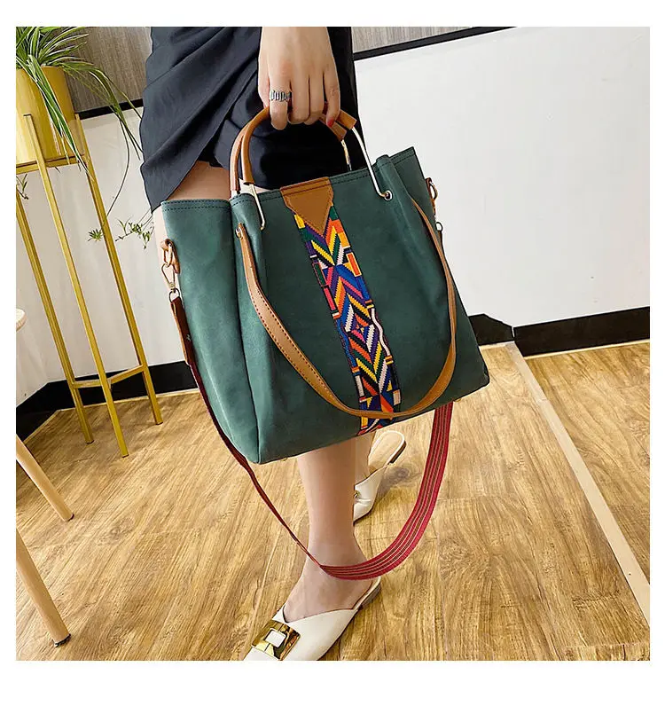PU Ladies Leather Shoulder Bags Women Messenger Bags Fashion Female Business Bags Casual Tote Bags for Girls Lady Crossbody Bags
PU Ladies Leather Shoulder Bags Women Messenger Bags Fashion Female Business Bags Casual Tote Bags for Girls Lady Crossbody Bags