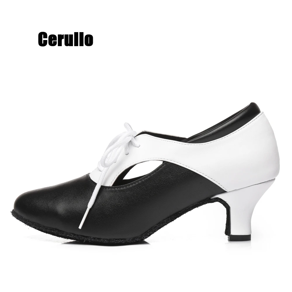 Современный Танго Чача Румба Бальные Туфли для латинских танцев для Для женщин обувь для девочек для танцев, белые и черные кроссовки со шну...
Современный Танго Чача Румба Бальные Туфли для латинских танцев для Для женщин обувь для девочек для танцев, белые и черные кроссовки со шну...