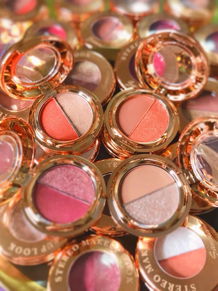 2 Color Nude Shining Eyeshadow Palette Shimmer Makeup Glitter Pigment Smoky Eye Shadow Palette Waterproof Cosmetics
2 Color Nude Shining Eyeshadow Palette Shimmer Makeup Glitter Pigment Smoky Eye Shadow Palette Waterproof Cosmetics