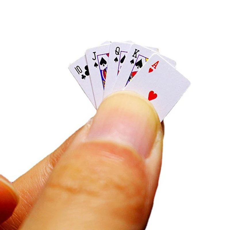 2Sets Mini Poker Cards Playing Card Deck Model Miniature Game Cards Doll House Desktop Decoration Supply Sand Model Accs
2Sets Mini Poker Cards Playing Card Deck Model Miniature Game Cards Doll House Desktop Decoration Supply Sand Model Accs