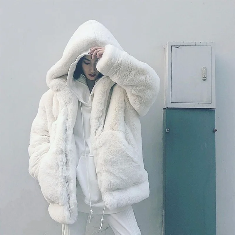 

2021 New Rex Rabbit Fur Coats Lady Oversize Thick Winter Hooded Warm Jacket Faux Furs Plush White Coat Fashion Women Parka