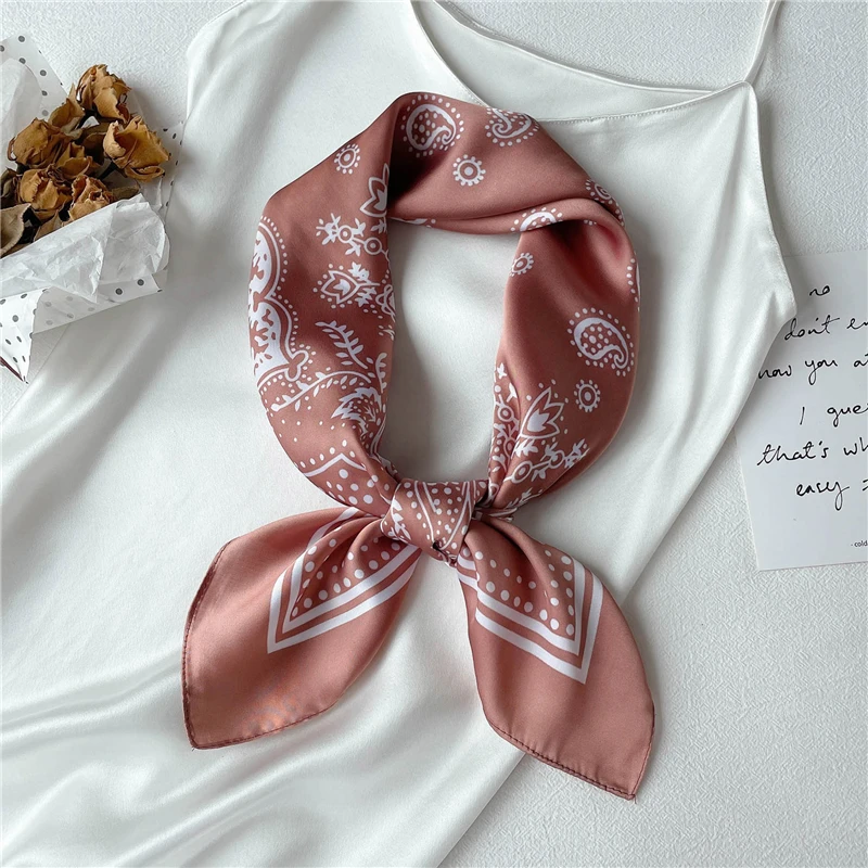 Summer Retro Scarf Silk Square Women Paisley Printed Hairbands Female Foulard Bandana Neckerchief Shawls Wraps Lady New
Summer Retro Scarf Silk Square Women Paisley Printed Hairbands Female Foulard Bandana Neckerchief Shawls Wraps Lady New