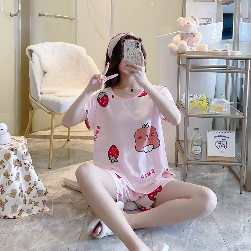 Summer Short-Sleeved Shorts Cartoon Print Pajamas Set for Women's Comfortable and Breathable Sleep Home Service 2021 New Nightie
Summer Short-Sleeved Shorts Cartoon Print Pajamas Set for Women's Comfortable and Breathable Sleep Home Service 2021 New Nightie