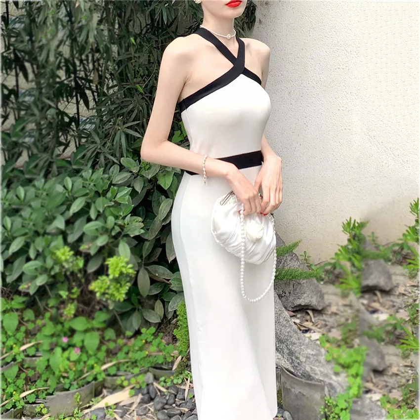 Summer Halter Neck Dress Women Elegant Backless Bodycon Dress High Quality Fashion Evening Party Dresses Vestidos
Summer Halter Neck Dress Women Elegant Backless Bodycon Dress High Quality Fashion Evening Party Dresses Vestidos