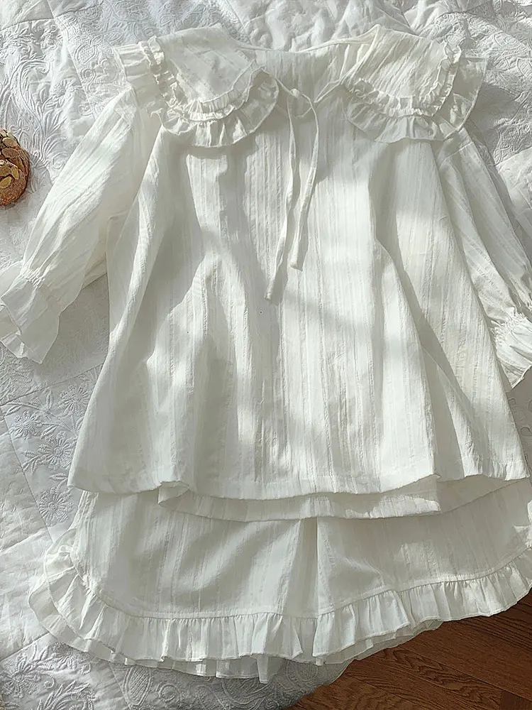 Summer Women's Lolita Princess Pajama Sets.Tops+Shorts.Vintage Ladies Girl's Turn Down Collar Pyjamas set.Sleepwear Loungewear
Summer Women's Lolita Princess Pajama Sets.Tops+Shorts.Vintage Ladies Girl's Turn Down Collar Pyjamas set.Sleepwear Loungewear