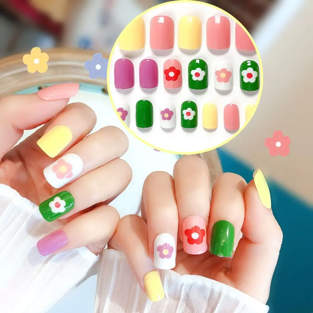 High Quality 24pcs/box Fake Nails Floret Short Nails Fake Nail Patches Professional Nail Supplies
High Quality 24pcs/box Fake Nails Floret Short Nails Fake Nail Patches Professional Nail Supplies