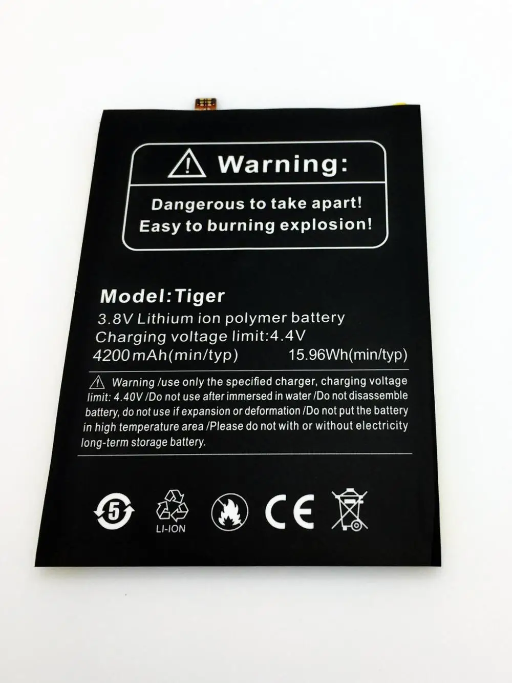 

Ulefone Tiger Battery 4200mah 3.8V for Ulefone Tiger Mobile Phone 5.5" HD MTK6737 Quad Core Android 6.0 + Free Tools