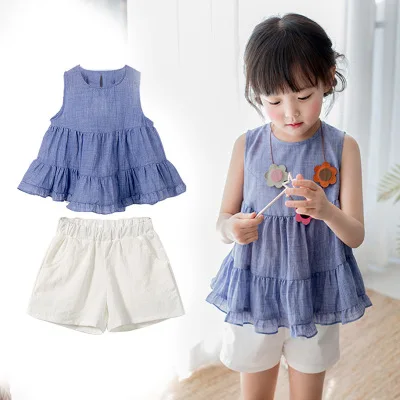 6-10 year girl baby suit summer new the baby shirt pure cotton shorts in the big child girl princess small fresh two-piece suit
6-10 year girl baby suit summer new the baby shirt pure cotton shorts in the big child girl princess small fresh two-piece suit