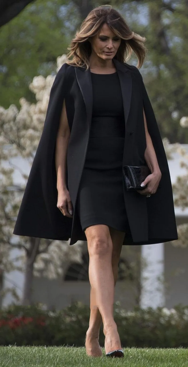 New Elegant French Designers Dinner Wear Mother of The Bride Dresses 2021 Short Black Cape Suit Women Prom Party Gowns Vestidos
New Elegant French Designers Dinner Wear Mother of The Bride Dresses 2021 Short Black Cape Suit Women Prom Party Gowns Vestidos