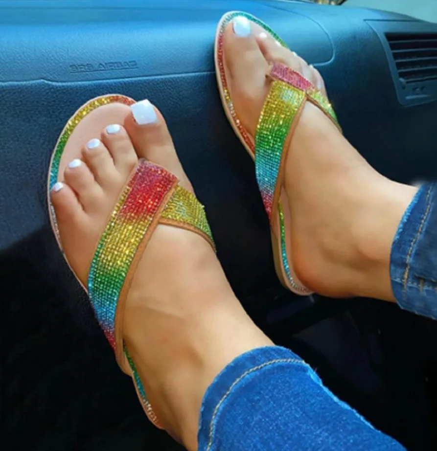 Shoes Women Slippers Summer Glitter Slides Rubber Flip Flops Low Pantofle Soft Jelly Hawaiian Flat 2021 Crystal Hoof Heels Casu
Shoes Women Slippers Summer Glitter Slides Rubber Flip Flops Low Pantofle Soft Jelly Hawaiian Flat 2021 Crystal Hoof Heels Casu