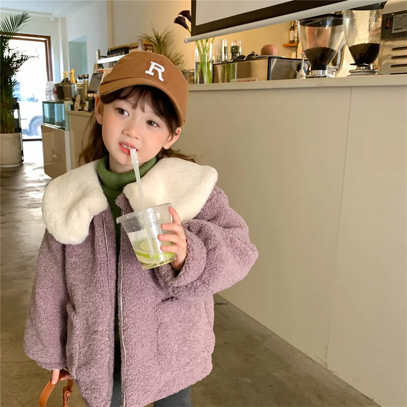 Girls Coat Jacket Cotton Outwear Tops 2022 Luxury Design Warm Thicken Plus Velvet Winter Autumn Teenager Furs Outdoor Uniforms C 
Girls Coat Jacket Cotton Outwear Tops 2022 Luxury Design Warm Thicken Plus Velvet Winter Autumn Teenager Furs Outdoor Uniforms C