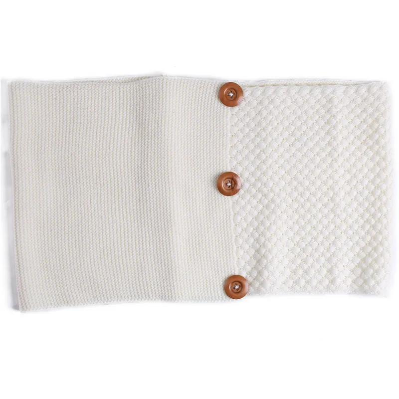 Fashion Winter Women New Scarf 3 Buttons Knitting Ring Scarf Solid Color Collar Neck Scarves Women
Fashion Winter Women New Scarf 3 Buttons Knitting Ring Scarf Solid Color Collar Neck Scarves Women