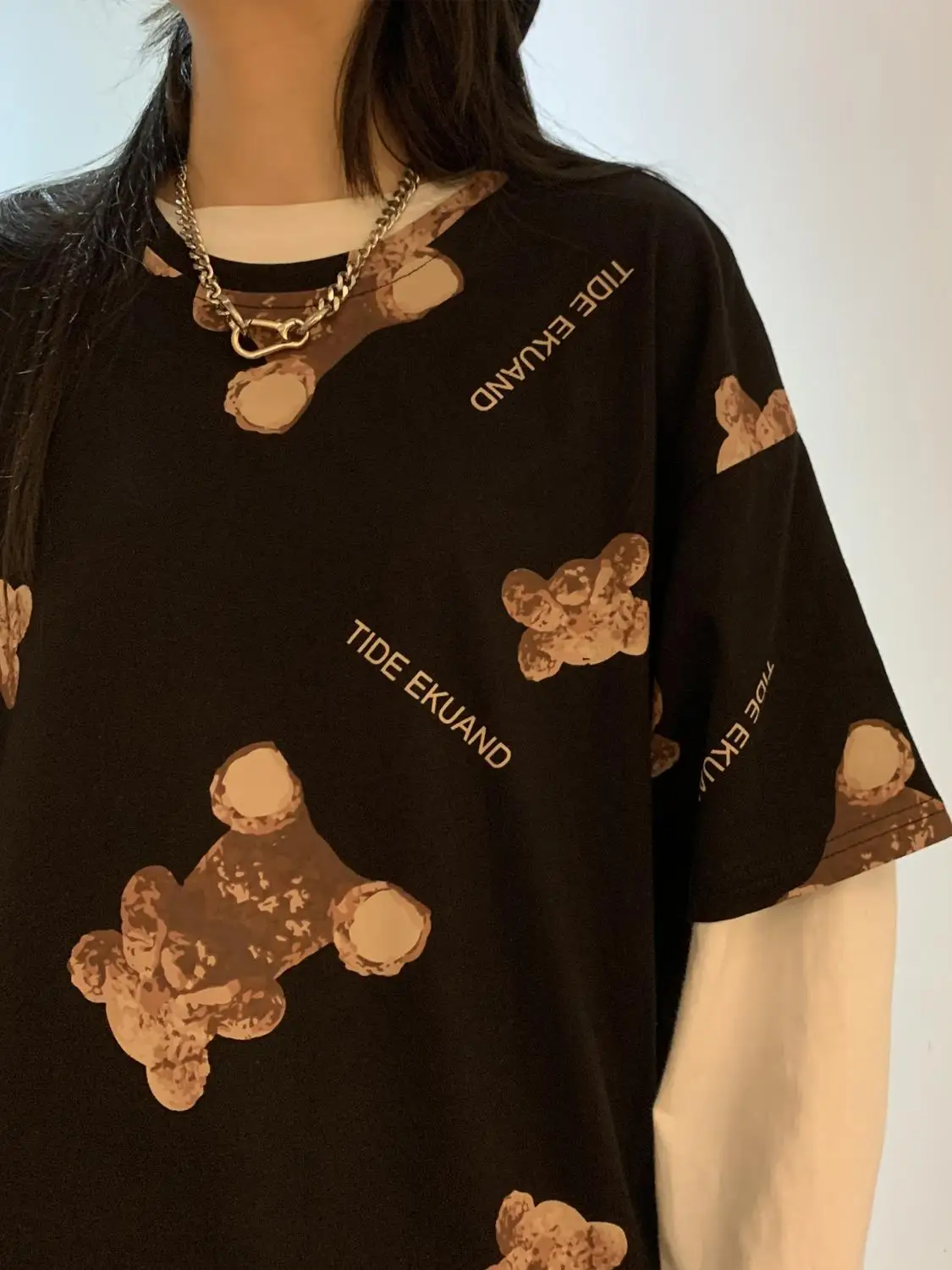 Black bear short-sleeved T-shirt female 2020 new tide brand summer loose Hong Kong wind ins tide half sleeve top Harajuku style
Black bear short-sleeved T-shirt female 2020 new tide brand summer loose Hong Kong wind ins tide half sleeve top Harajuku style
