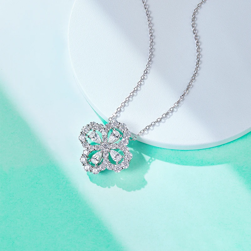 Алмазные ожерелья для женщин с четырьмя листьями и клевером
Алмазные ожерелья для женщин с четырьмя листьями и клевером
