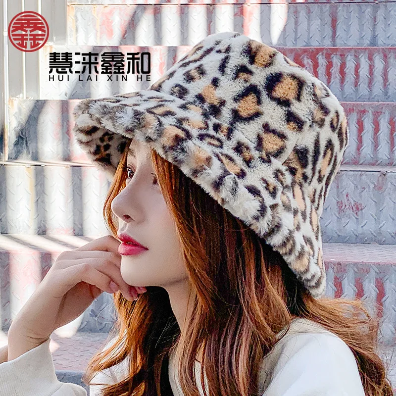 Sexy Leopard Print Warm Bucket Hat Men's Women's Fisherman Cap Plush Wild Thick Winter Warm Couple Hat Basin Hat Gift
Sexy Leopard Print Warm Bucket Hat Men's Women's Fisherman Cap Plush Wild Thick Winter Warm Couple Hat Basin Hat Gift