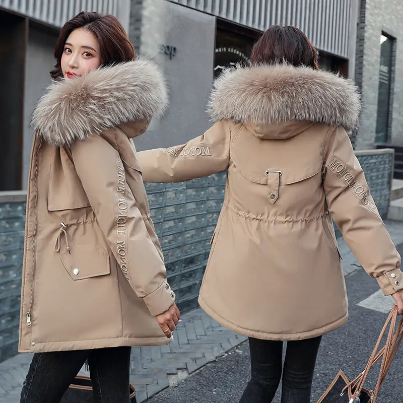 Three Wear Short Big Fur Collar Winter Parkas Women's Coat Detachable 2021 New Plus Size Down Padded Jacket Female Clothing
Three Wear Short Big Fur Collar Winter Parkas Women's Coat Detachable 2021 New Plus Size Down Padded Jacket Female Clothing