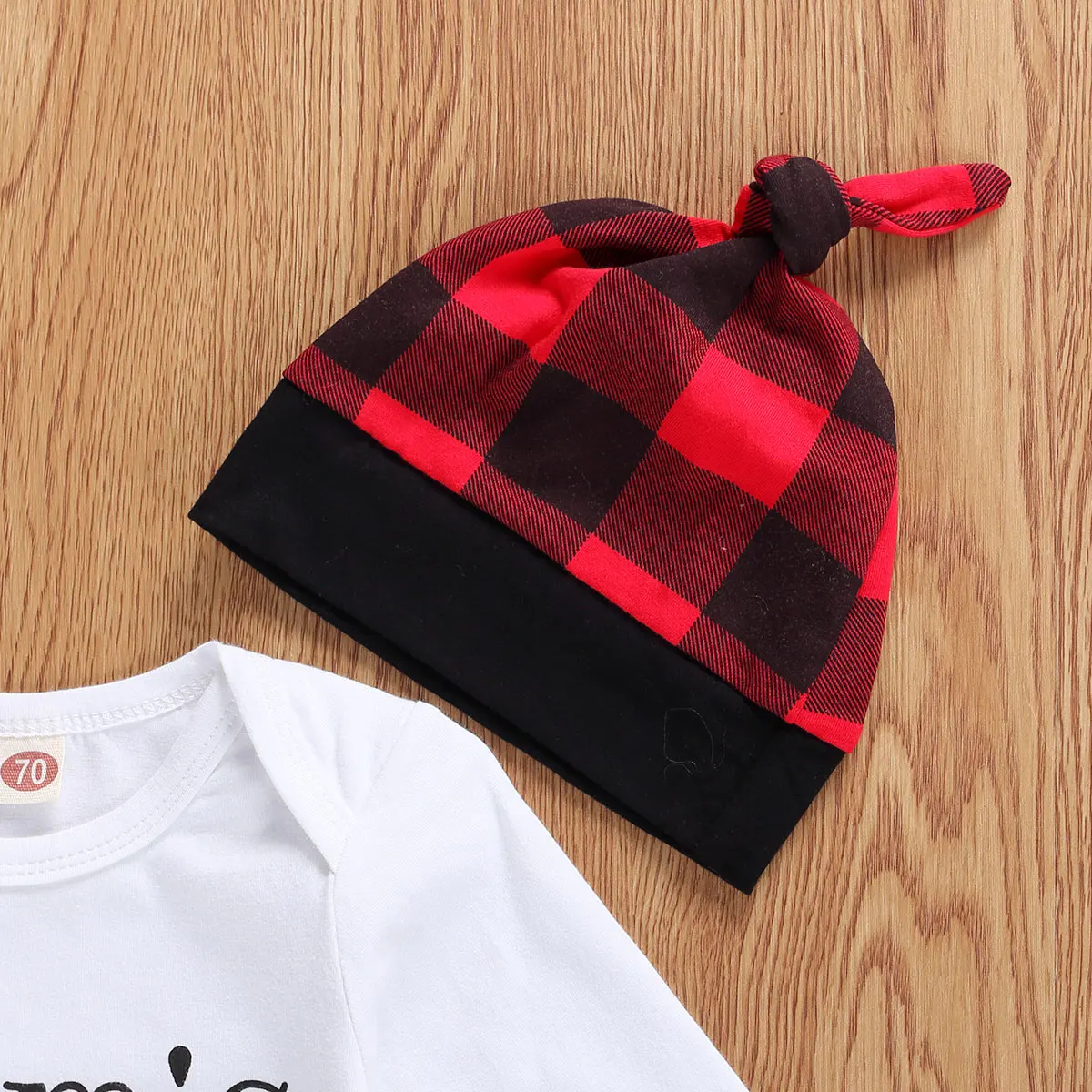2020 New Fashion 3Pcs Infant Newborn Baby Boys Clothes Letter Long-sleeved Jumpsuit Fashion Plaid Trousers with Hat
2020 New Fashion 3Pcs Infant Newborn Baby Boys Clothes Letter Long-sleeved Jumpsuit Fashion Plaid Trousers with Hat