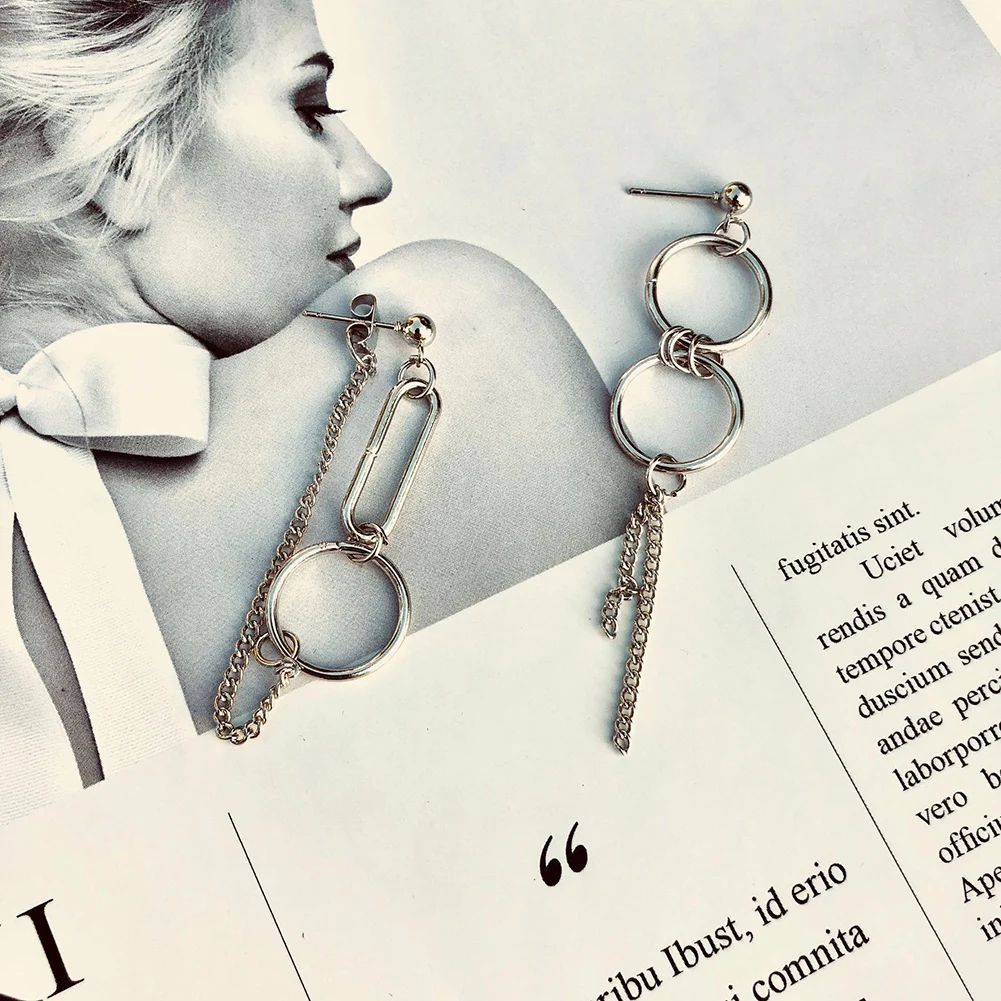 Newest Punk Minimalist Metal Chain Earrings Geometric Asymmetric Retro Round Earrings For Women Fashion Ear Jewelry Best Gifts
Newest Punk Minimalist Metal Chain Earrings Geometric Asymmetric Retro Round Earrings For Women Fashion Ear Jewelry Best Gifts