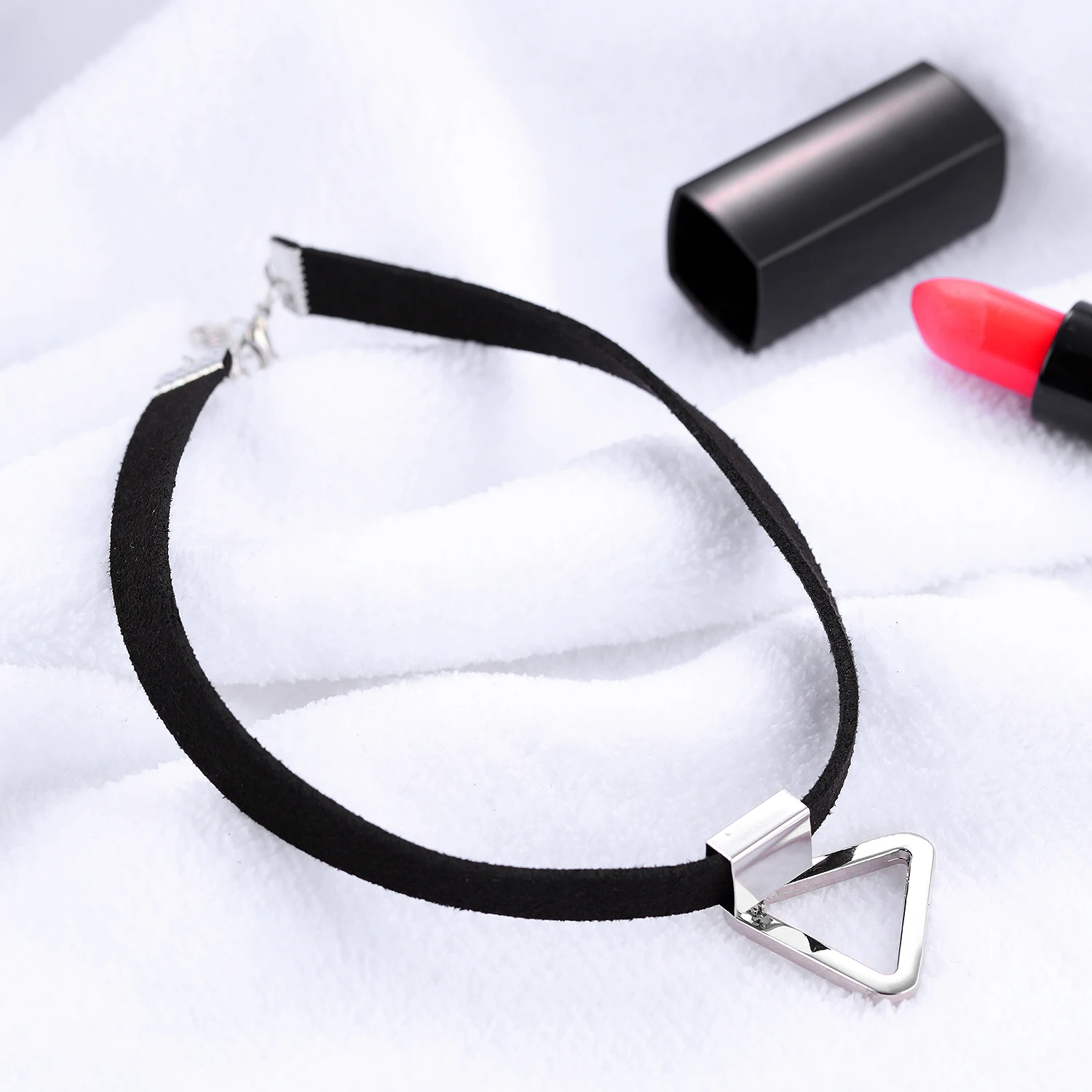 Korean Harajuku Sweater Chain Joker Necklace Collar Triangle Short Clavicle Necklace Jewelry Geometric Party Rope Chain
Korean Harajuku Sweater Chain Joker Necklace Collar Triangle Short Clavicle Necklace Jewelry Geometric Party Rope Chain