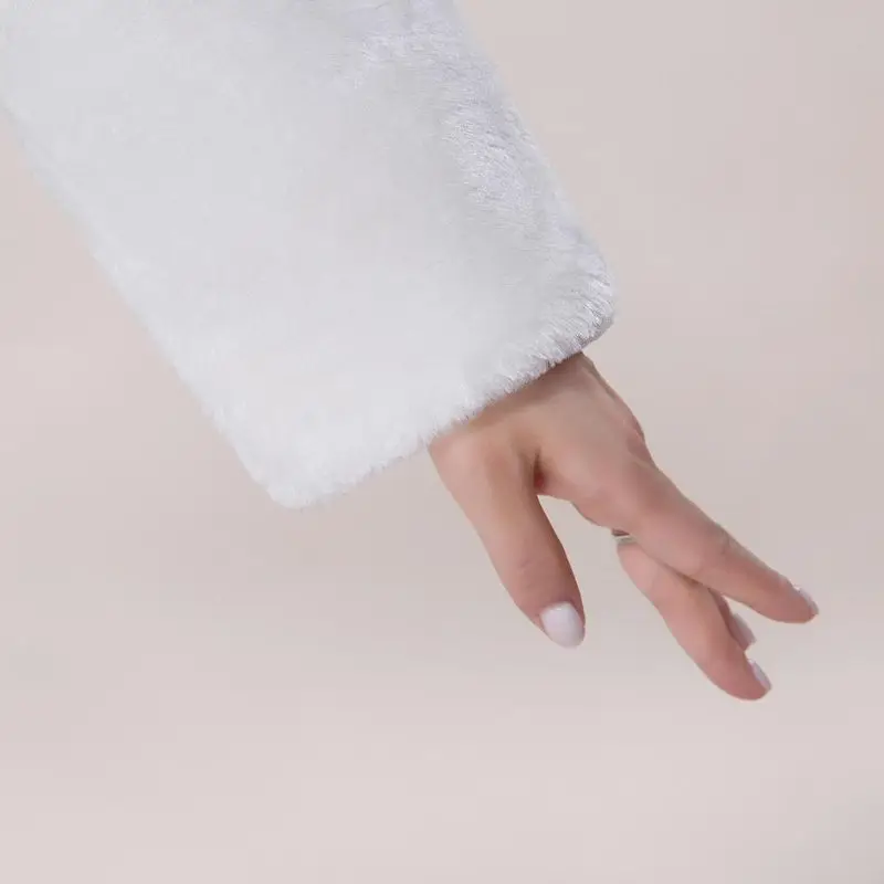 Womens Winter Warm Long Sleeve Plush Bolero Jacket Wedding Party Bridal Lapel Collar Coat Wraps Shawl with Lace Up Pompom Tie
Womens Winter Warm Long Sleeve Plush Bolero Jacket Wedding Party Bridal Lapel Collar Coat Wraps Shawl with Lace Up Pompom Tie