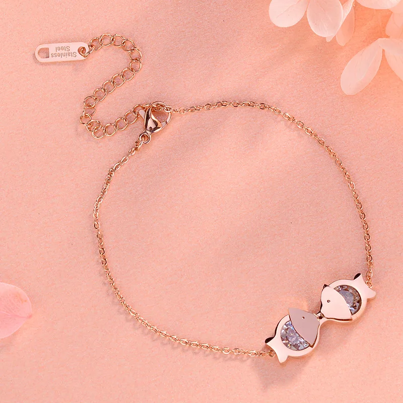 Crystal Double Fish Titanium Steel Bracelet Rose Gold Fashion Temperament Korean Necklace Charm Bracelet Bracelet for Women
Crystal Double Fish Titanium Steel Bracelet Rose Gold Fashion Temperament Korean Necklace Charm Bracelet Bracelet for Women