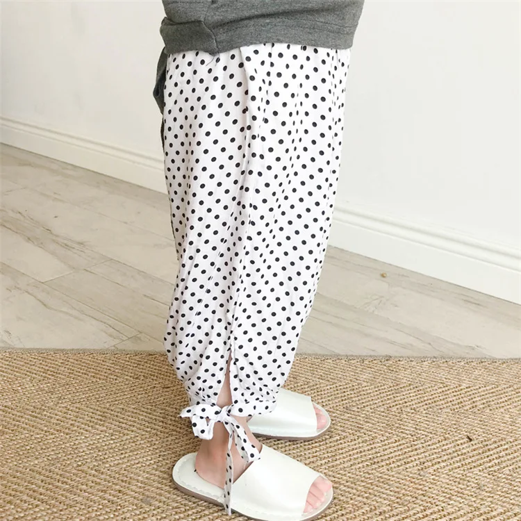 Girls' Loose Trousers Summer Girls' Fashion Pants Crawler Children Ankle Banded Pants Polka Dot Sweatpants
Girls' Loose Trousers Summer Girls' Fashion Pants Crawler Children Ankle Banded Pants Polka Dot Sweatpants