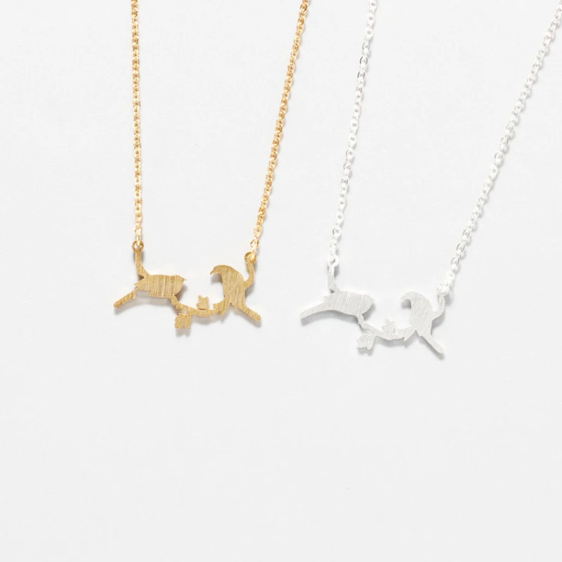 Peace Pigeon Birds on a tree Necklaces For Women Collares Minimalist Jewelry Circle Dainty Pendant Necklace Gift
Peace Pigeon Birds on a tree Necklaces For Women Collares Minimalist Jewelry Circle Dainty Pendant Necklace Gift