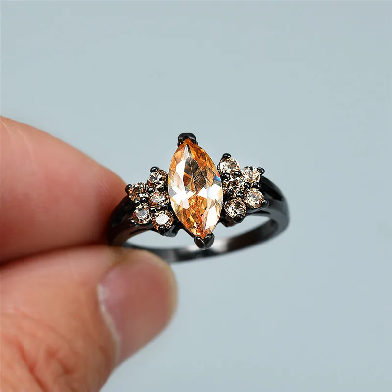 Cute Female Small Champagne Stone Ring Vintage Black Gold Wedding Rings For Women Promise Love Engagement Ring
Cute Female Small Champagne Stone Ring Vintage Black Gold Wedding Rings For Women Promise Love Engagement Ring