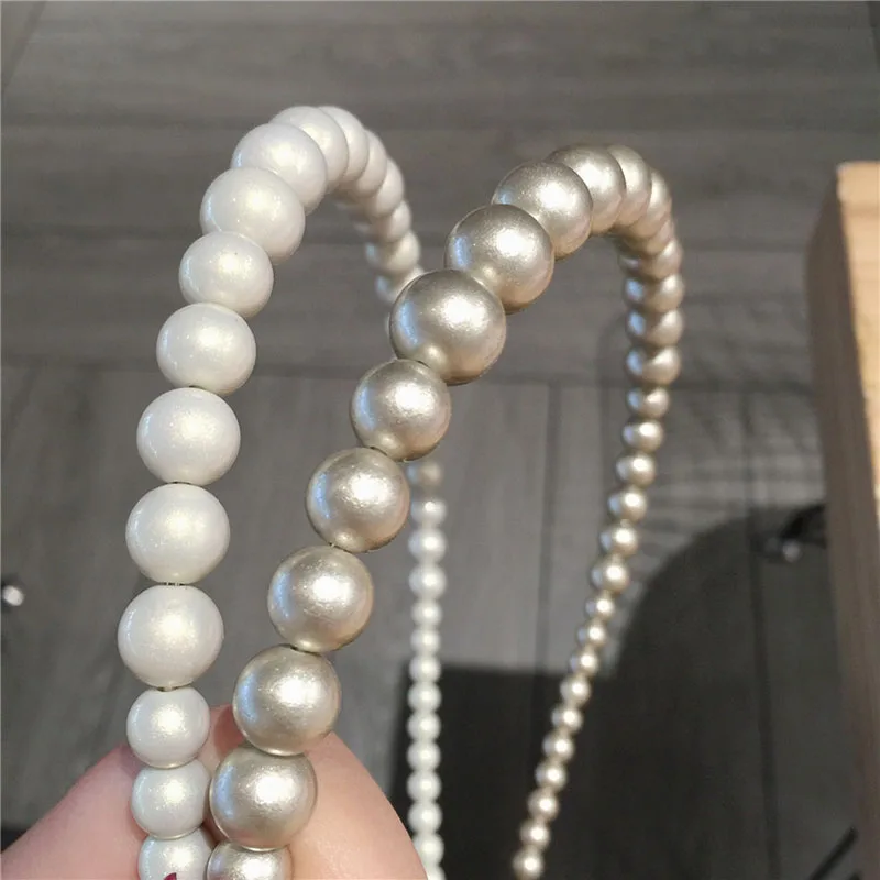 Vintage Pearl Hairband Women Elegant Sweet Coffee Beige Headband Princess Fashion Hair Accessories Street Party Headwear Gift
Vintage Pearl Hairband Women Elegant Sweet Coffee Beige Headband Princess Fashion Hair Accessories Street Party Headwear Gift