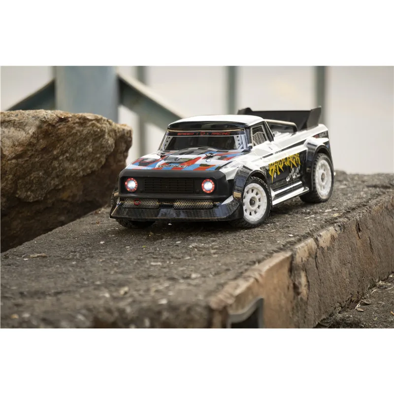 UDIRC 1601 RTR 1/16 2.4G 4WD 30km/h RC Car LED Light Drift On-Road Proportional Control Vehicles Model
UDIRC 1601 RTR 1/16 2.4G 4WD 30km/h RC Car LED Light Drift On-Road Proportional Control Vehicles Model