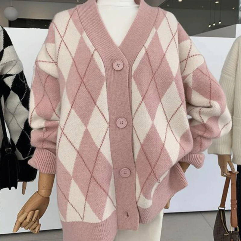 Pink Knitted Cardigan Women Sweaters Autumn Winter Argyle Sweaters Oversized Long Sleeve Coat Sweet Loose Cardigan Mujer 2021
Pink Knitted Cardigan Women Sweaters Autumn Winter Argyle Sweaters Oversized Long Sleeve Coat Sweet Loose Cardigan Mujer 2021