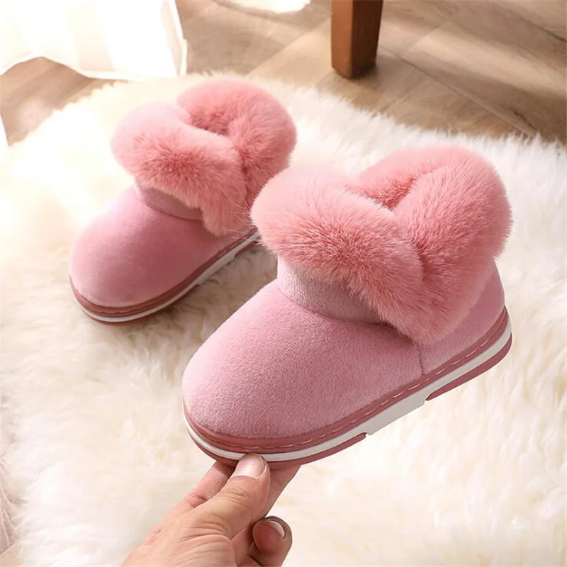 2021 girl Warm Boots Winter Plush thick cotton shoes baby Girls Boys Soft Sole Fur Snow Booties for 1-8Y Baby boots 14cm-20cm
2021 girl Warm Boots Winter Plush thick cotton shoes baby Girls Boys Soft Sole Fur Snow Booties for 1-8Y Baby boots 14cm-20cm